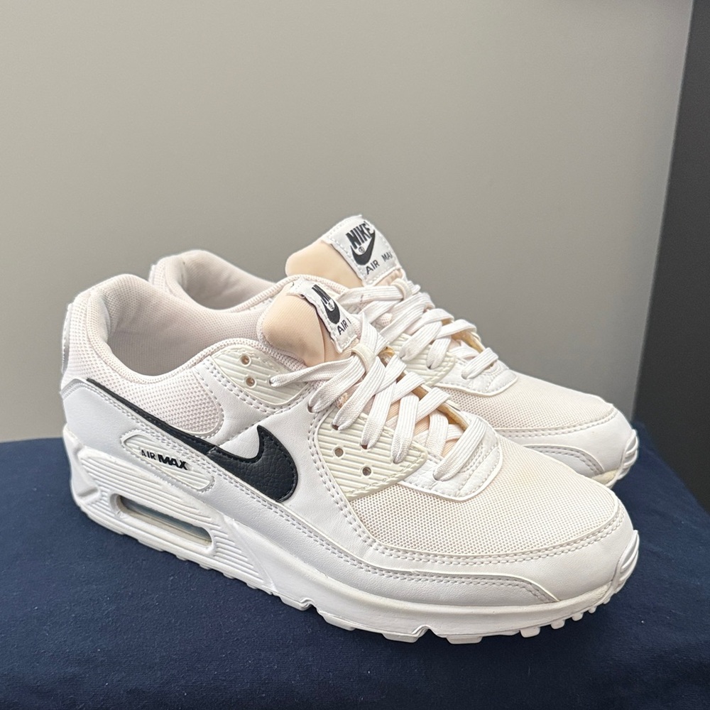 Nike Air Max White and Black Sneakers